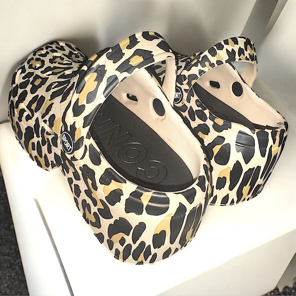CROCS Leopard Print Platform Clog Mules - Tan & Black - Picture 3 of 10